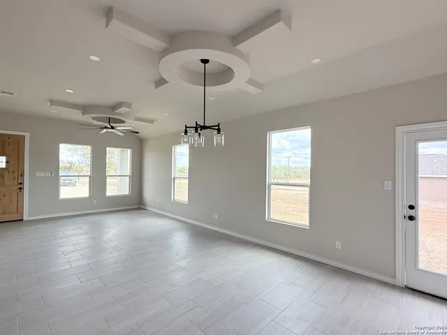 $290,000 | 1416 Corgey Road, Pleasanton, TX 78064