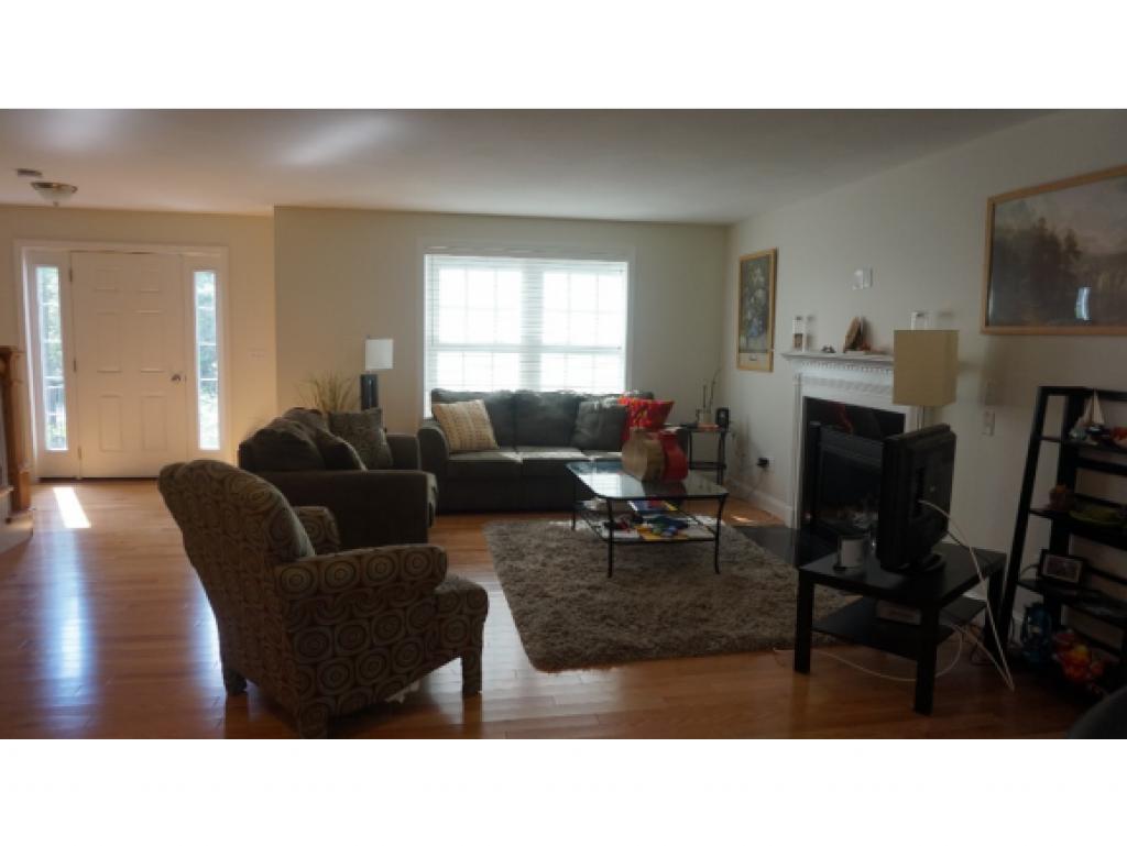 79 Back River Road Bedford, NH 03110 - Photo 11 of 28