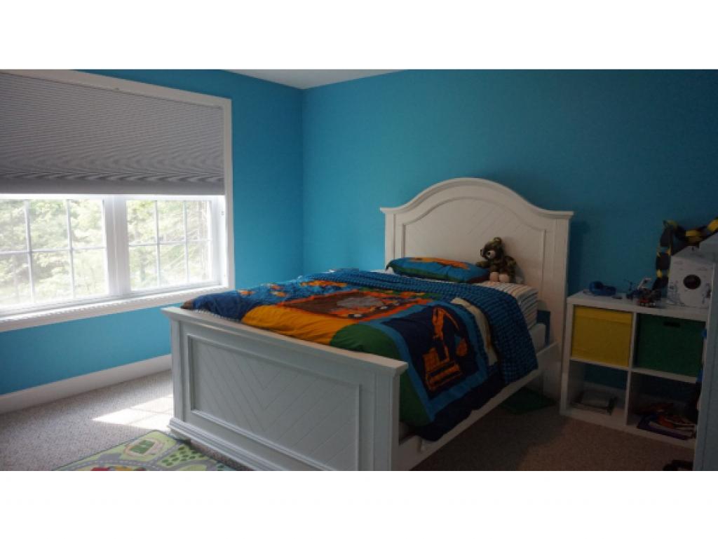 79 Back River Road Bedford, NH 03110 - Photo 21 of 28