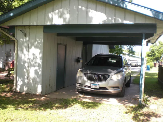 $97,000 | 103 Kim Street, De Soto, IL 62924