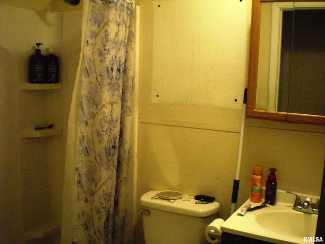 $97,000 | 103 Kim Street, De Soto, IL 62924