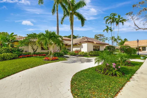 $2,095,000 | 2298 Northwest 57th Street, Boca Raton, FL 33496