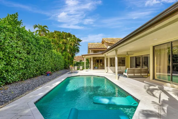 $2,095,000 | 2298 Northwest 57th Street, Boca Raton, FL 33496
