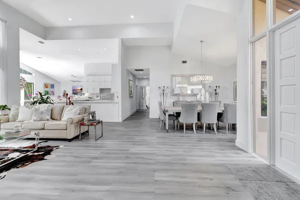 $2,095,000 | 2298 Northwest 57th Street, Boca Raton, FL 33496