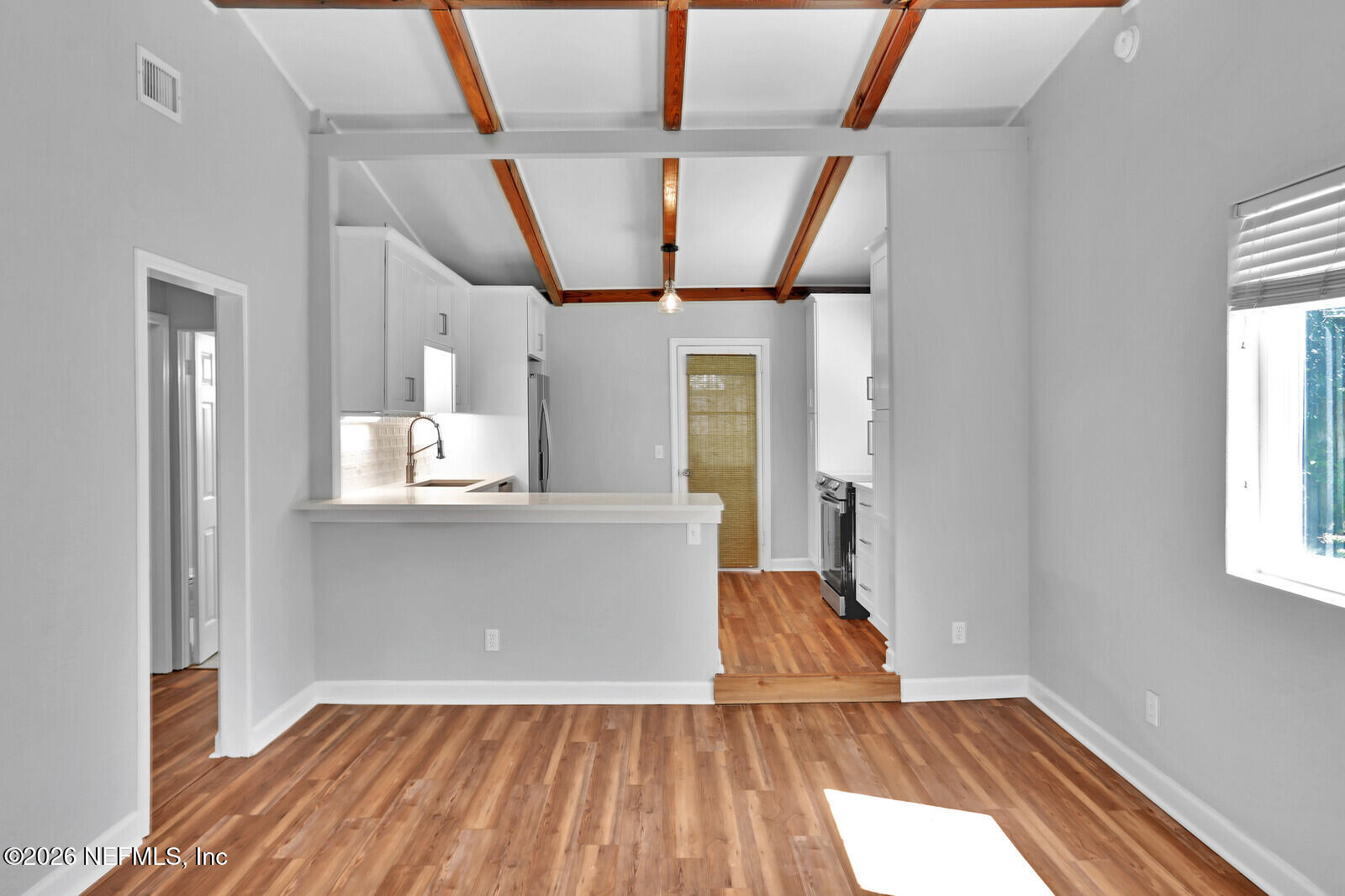 1811-1813 Seminole Road Atlantic Beach, FL 32233 - Photo 13 of 23 Living Area