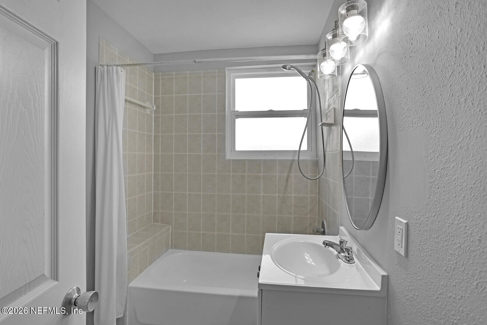 1811-1813 Seminole Road Atlantic Beach, FL 32233 - Photo 20 of 23 Bathroom 1