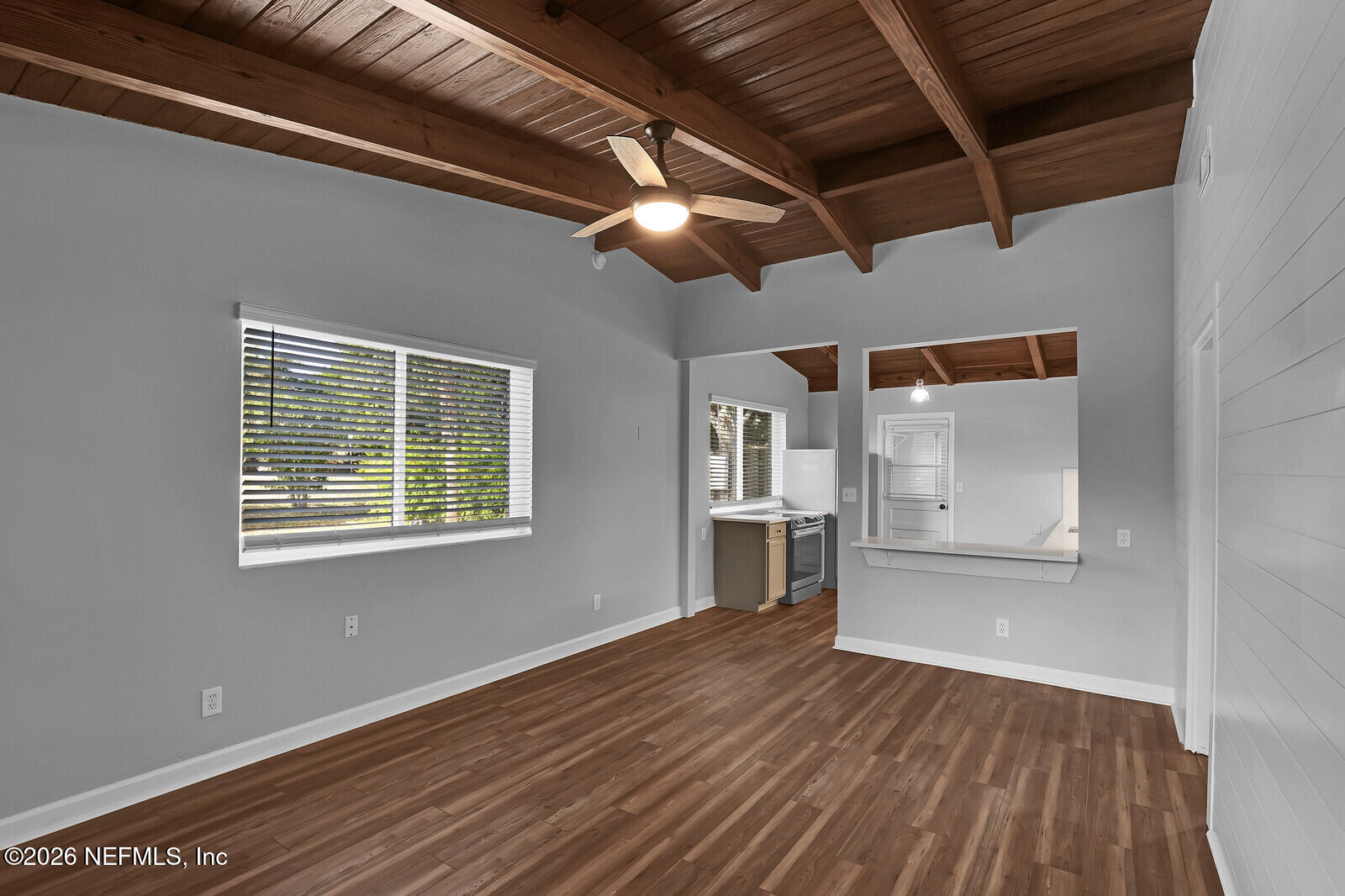 1811-1813 Seminole Road Atlantic Beach, FL 32233 - Photo 4 of 23 Living Area