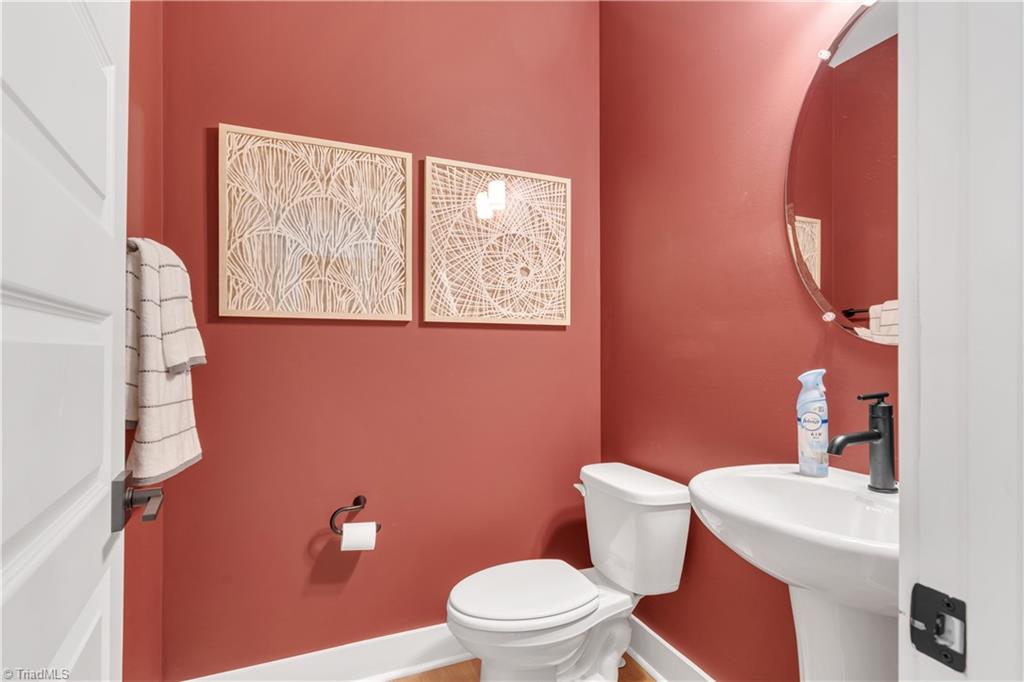6701 Honeycutt Reserve Drive Oak Ridge, NC 27310 - Photo 7 of 46