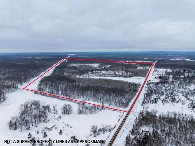 $892,240 | 1 Comet Road, Exeland, WI 54835