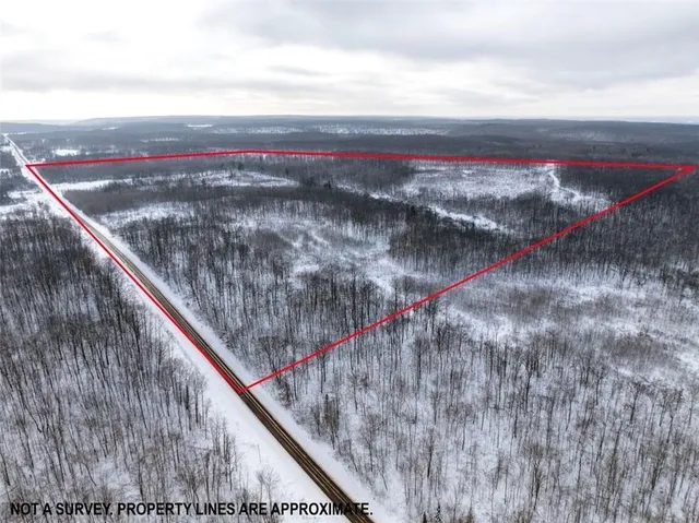 $892,240 | 1 Comet Road, Exeland, WI 54835