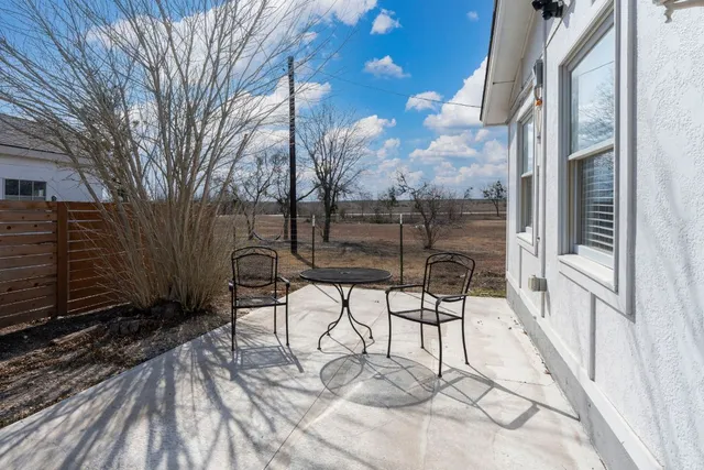 $1,250 | 13415 Crane Road, Buda, TX 78610