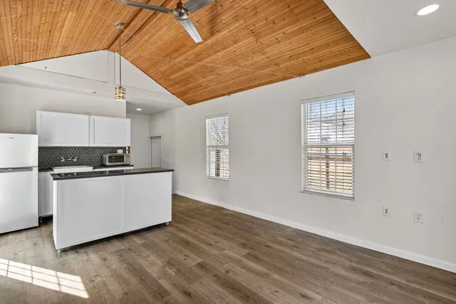 $1,250 | 13415 Crane Road, Buda, TX 78610