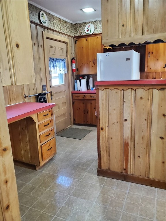 46 Glen Road Woonsocket, RI 02895 - Photo 3 of 18 Kitchen