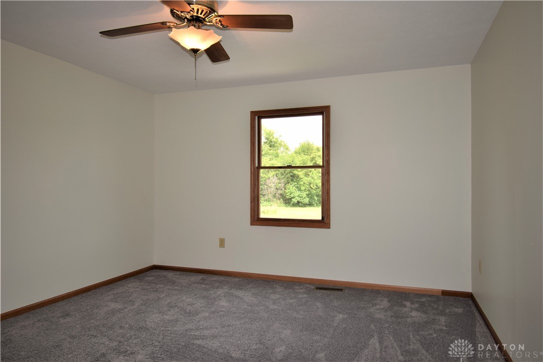 804 Victory Road Springfield, OH 45504 - Photo 21 of 27 Bedroom 4