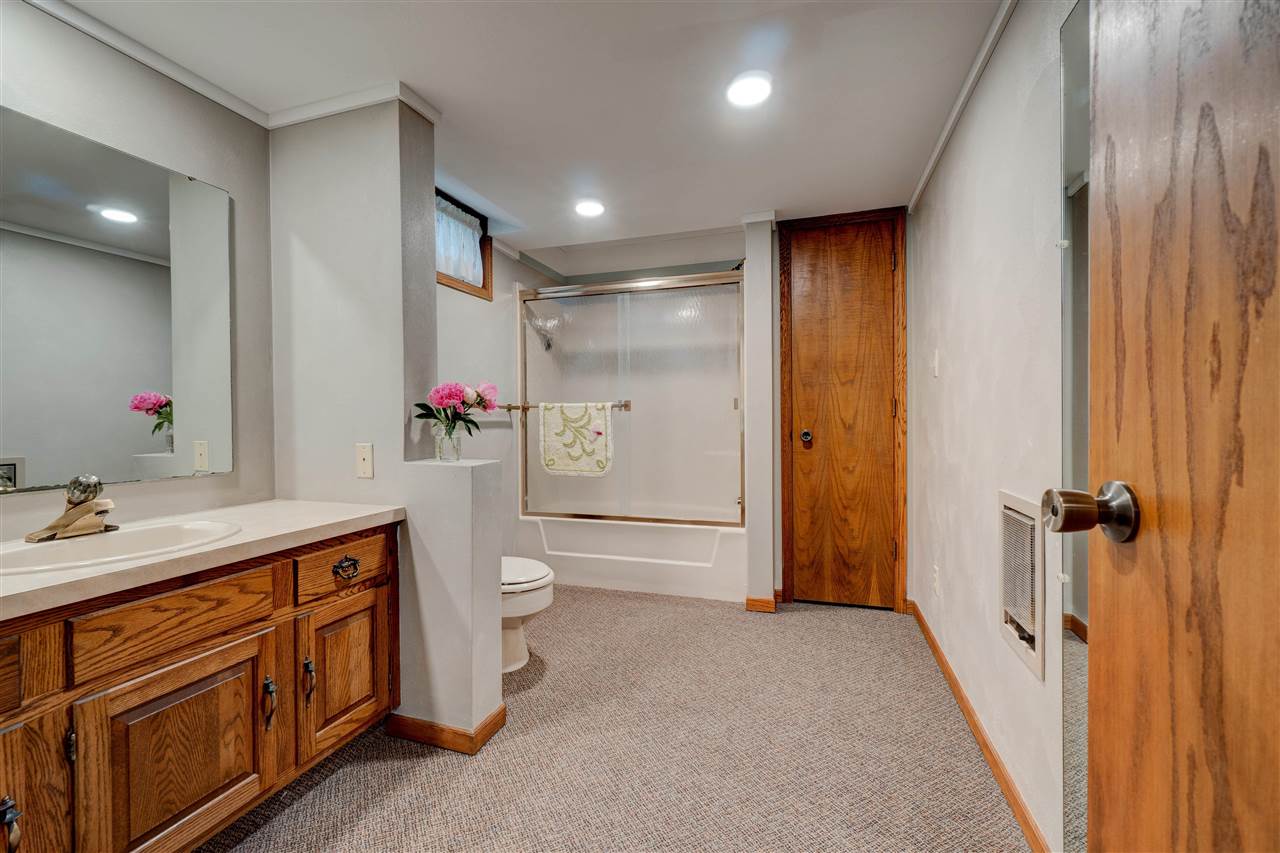 2746 Coppock Road Washington, IA 52353 - Photo 32 of 50 Gallery Image 32