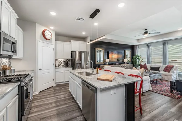 $436,900 | 1204 Patriot Drive, College Station, TX 77845