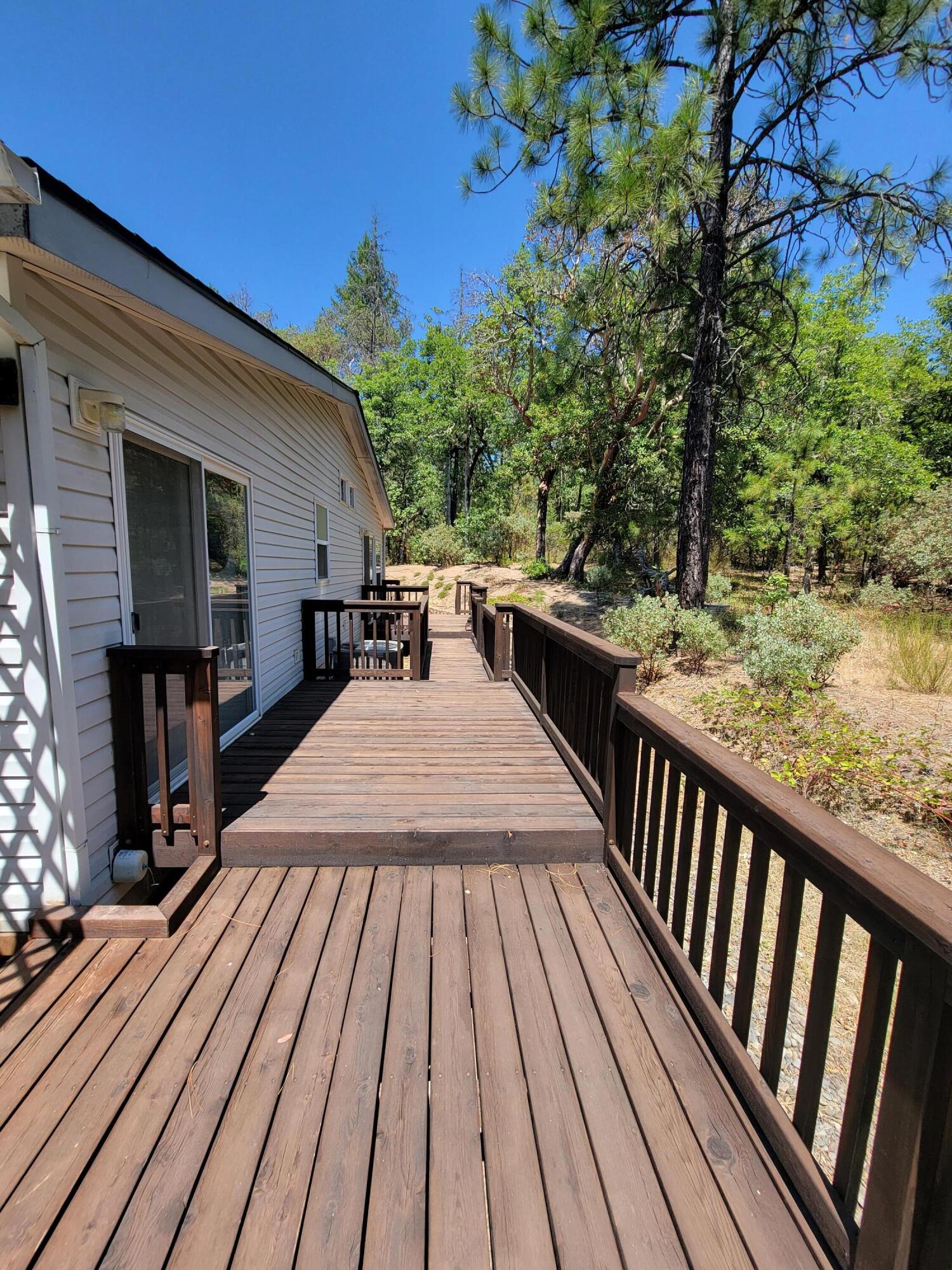 2599 Chapman Creek Road Cave Junction, OR 97523 - Photo 43 of 50 Back deck