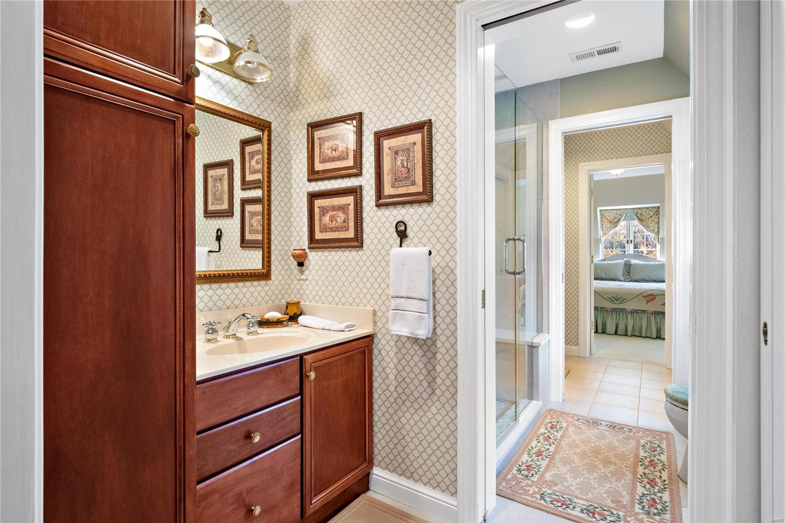 907 Warson Road Ladue, MO 63124 - Photo 25 of 45
