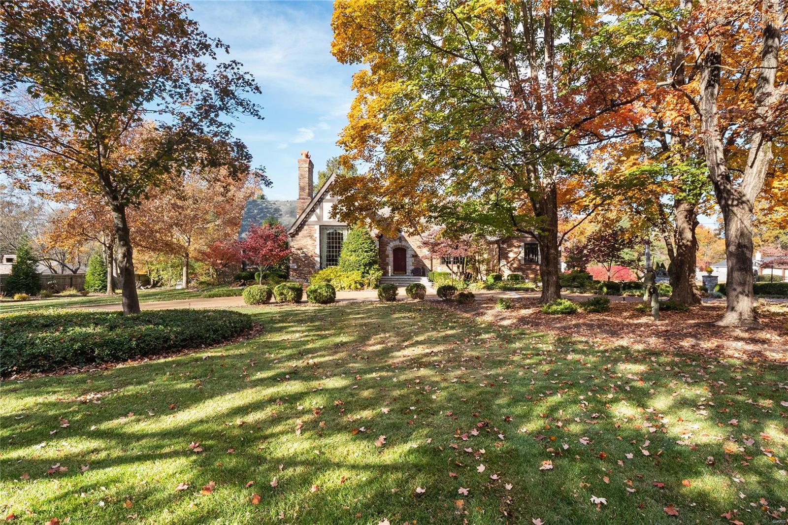 907 Warson Road Ladue, MO 63124 - Photo 40 of 45