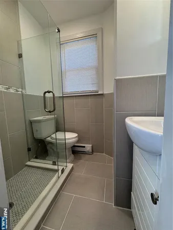 $1,750 | 14 River Street, Lodi, NJ 07644