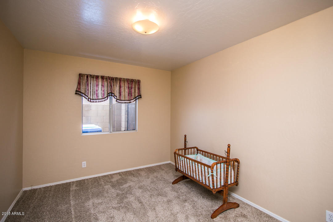 2046 East Cathy Court Gilbert, AZ 85296 - Photo 20 of 36 E Cathy Ct-20
