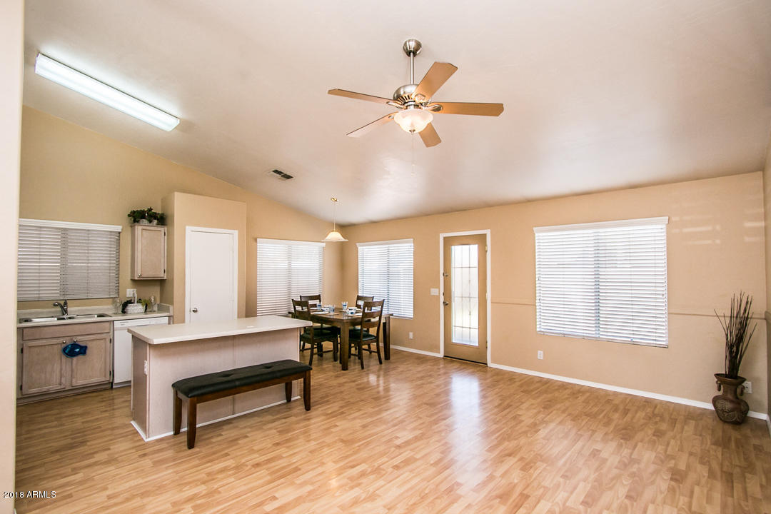 2046 East Cathy Court Gilbert, AZ 85296 - Photo 2 of 36 E Cathy Ct-7