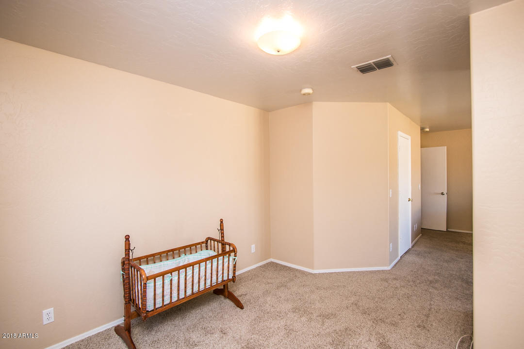2046 East Cathy Court Gilbert, AZ 85296 - Photo 21 of 36 E Cathy Ct-21