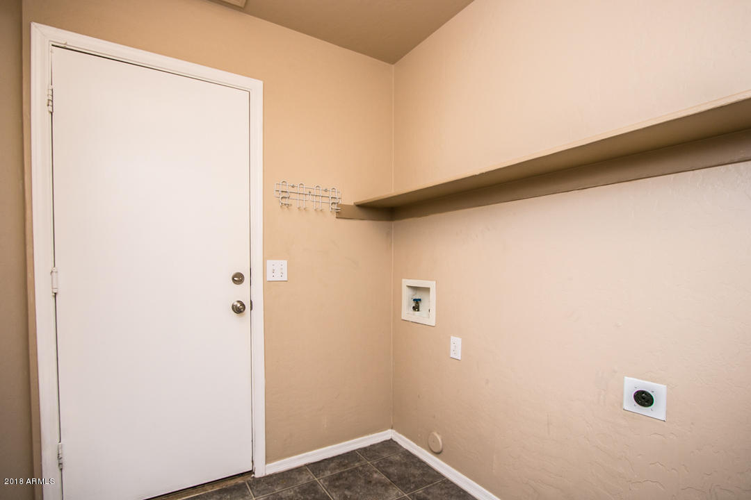 2046 East Cathy Court Gilbert, AZ 85296 - Photo 25 of 36 E Cathy Ct-25
