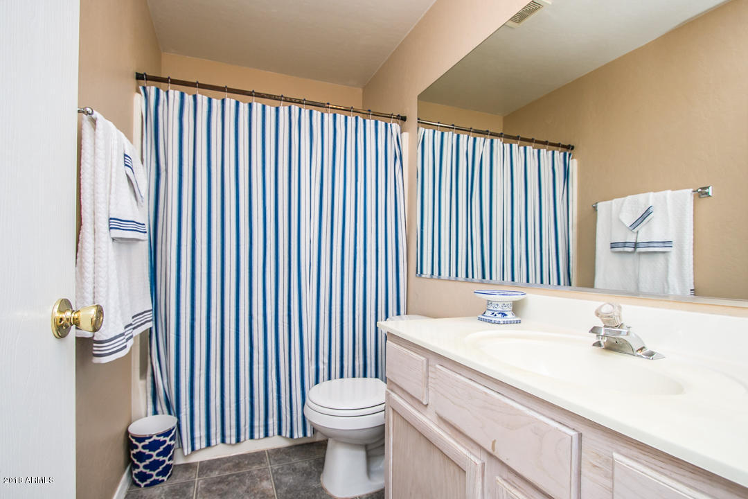 2046 East Cathy Court Gilbert, AZ 85296 - Photo 27 of 36 E Cathy Ct-27