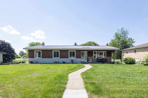 $309,500 | 505 West North Street, Dodgeville, WI 53533