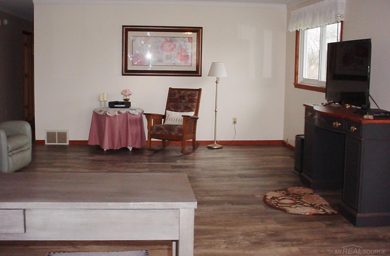 6300 Burtch Road Jeddo, MI 48032 - Photo 39 of 69 50069746-40.JPG