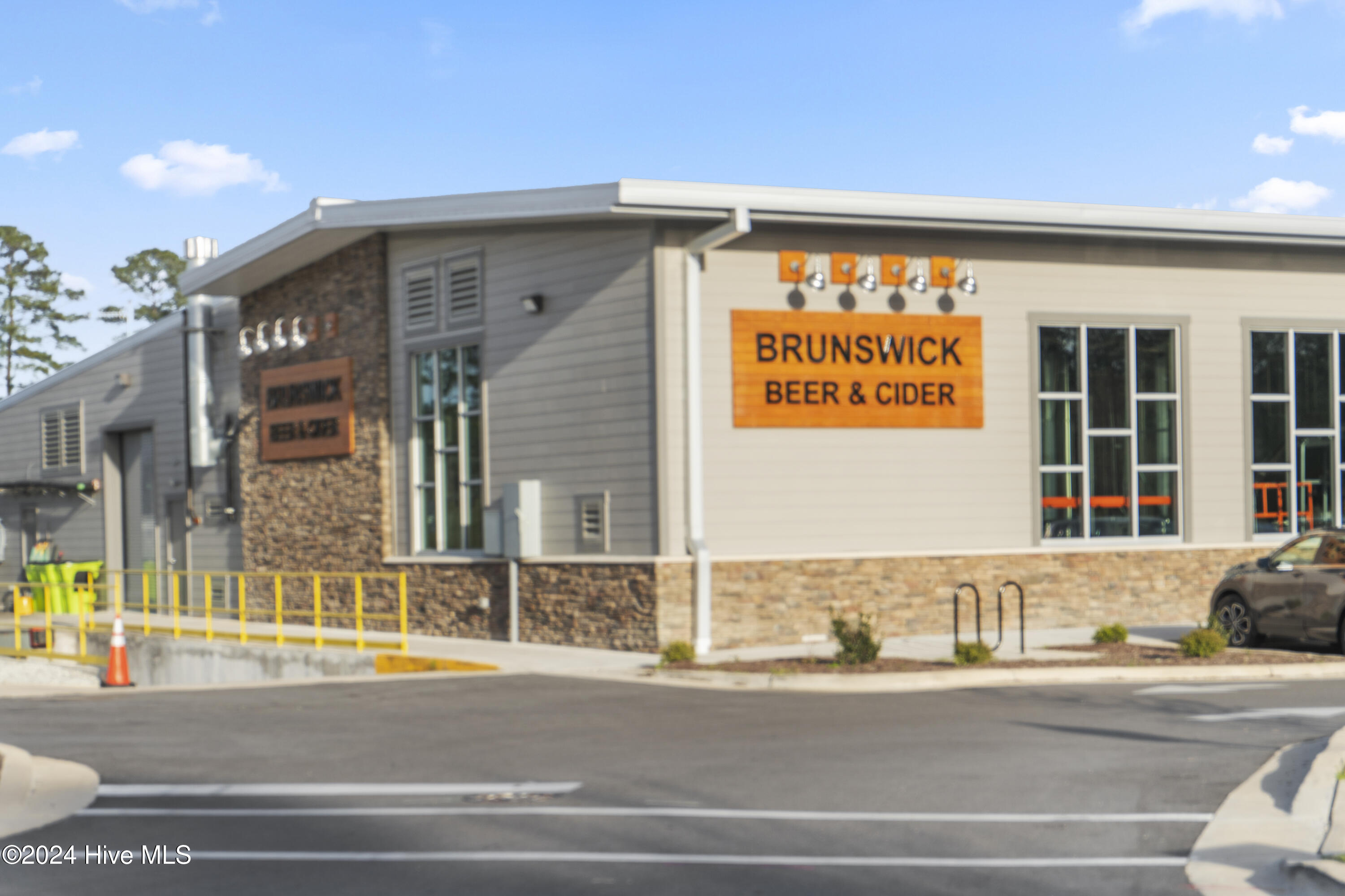 6227 Raystone Way Leland, NC 28451 - Photo 33 of 40 Local Brewery