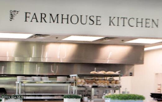 6227 Raystone Way Leland, NC 28451 - Photo 37 of 39 Local Dining