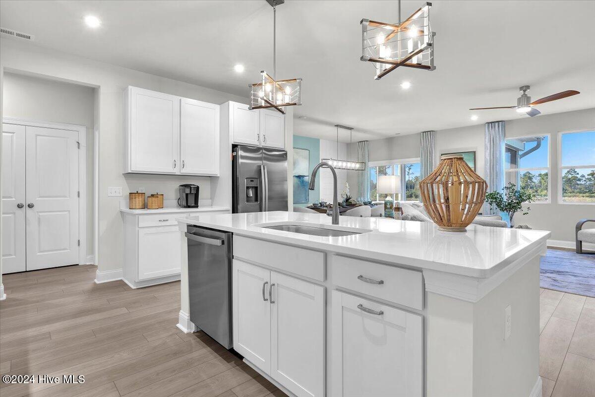 6227 Raystone Way Leland, NC 28451 - Photo 8 of 39 Photos are of model for illustrative purposes.