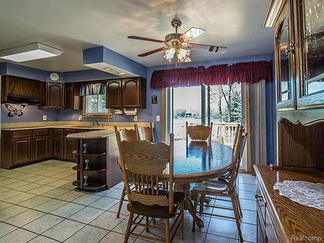 7176 Hatchery Road Waterford, MI 48327 - Photo 27 of 61 26_7.jpg