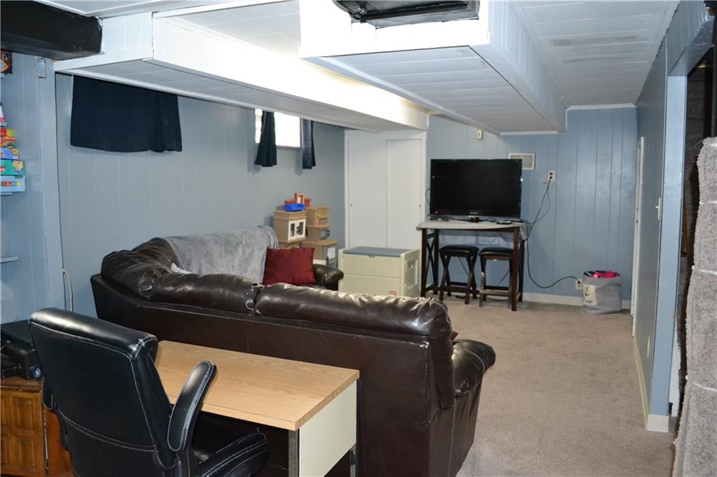 433 Raspberry Drive Monroeville, PA 15146 - Photo 13 of 16 Gallery Image 13