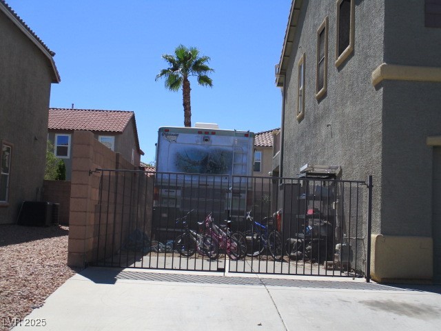 811 Wintersweet Road Henderson, NV 89015 - Photo 55 of 60 View of gate