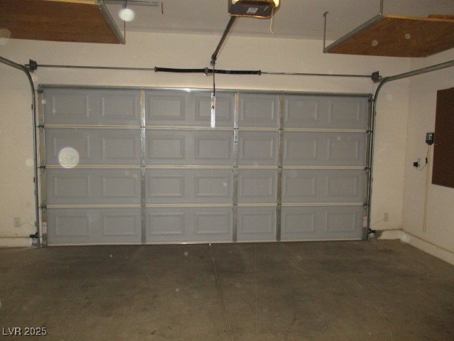 811 Wintersweet Road Henderson, NV 89015 - Photo 57 of 60 Garage featuring a garage door opener