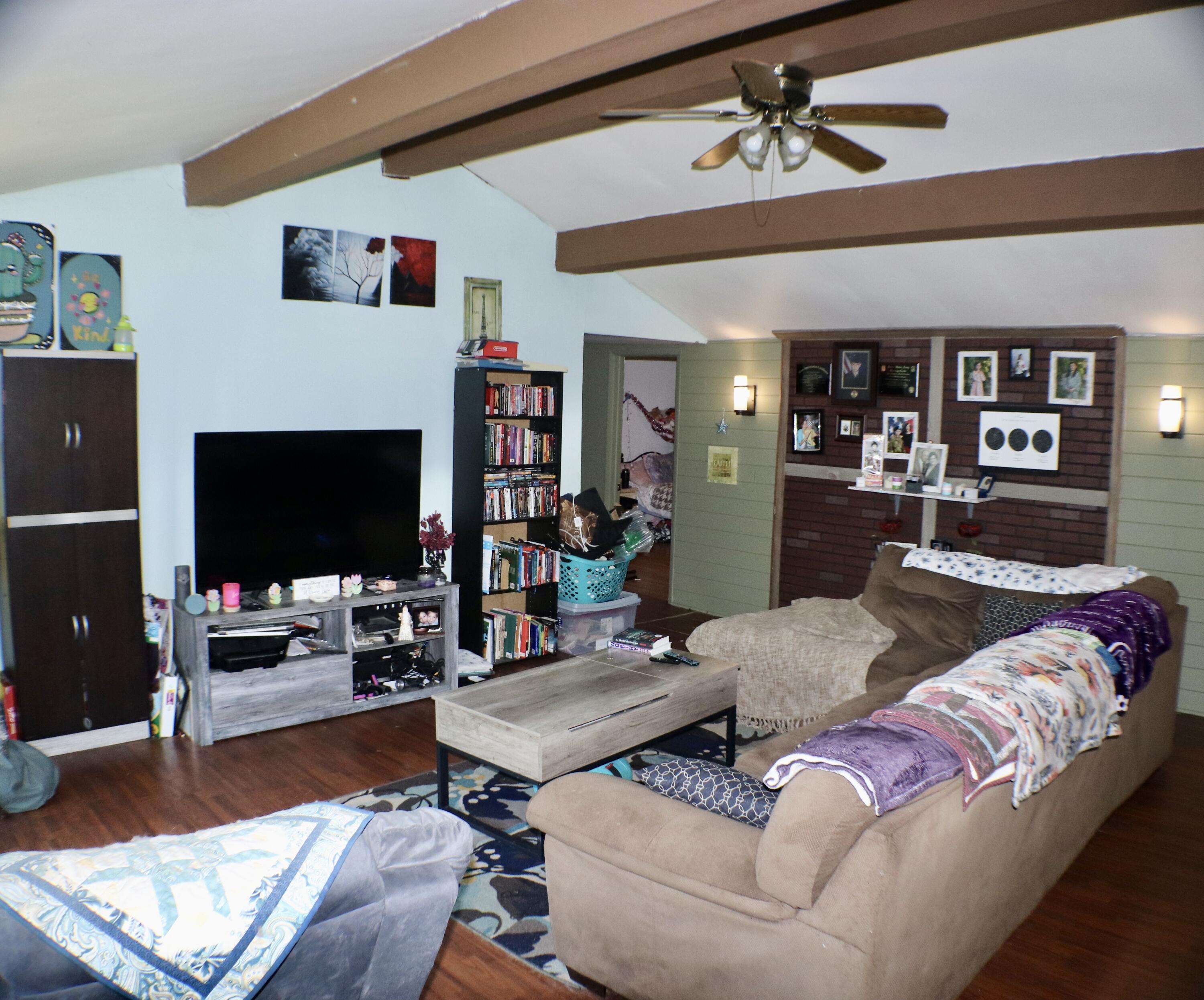 203 Fox Farm Road Plattsburgh, NY 12901 - Photo 3 of 12 Gallery Image 3