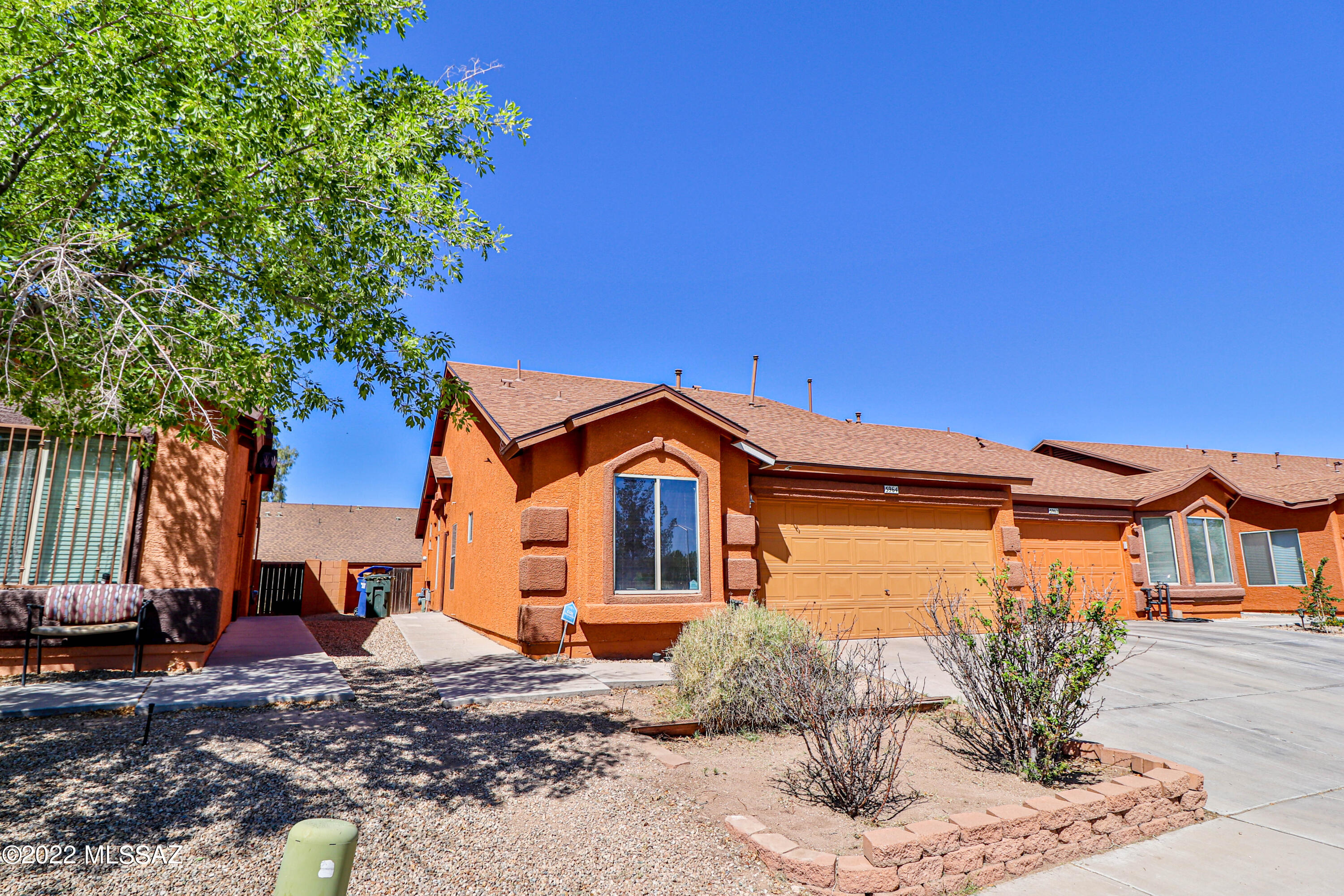 5964 South Avenida Ribero Tucson, AZ 85706 - Photo 2 of 28