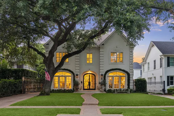 $3,200,000 | 3036 Locke Lane, Houston, TX 77019
