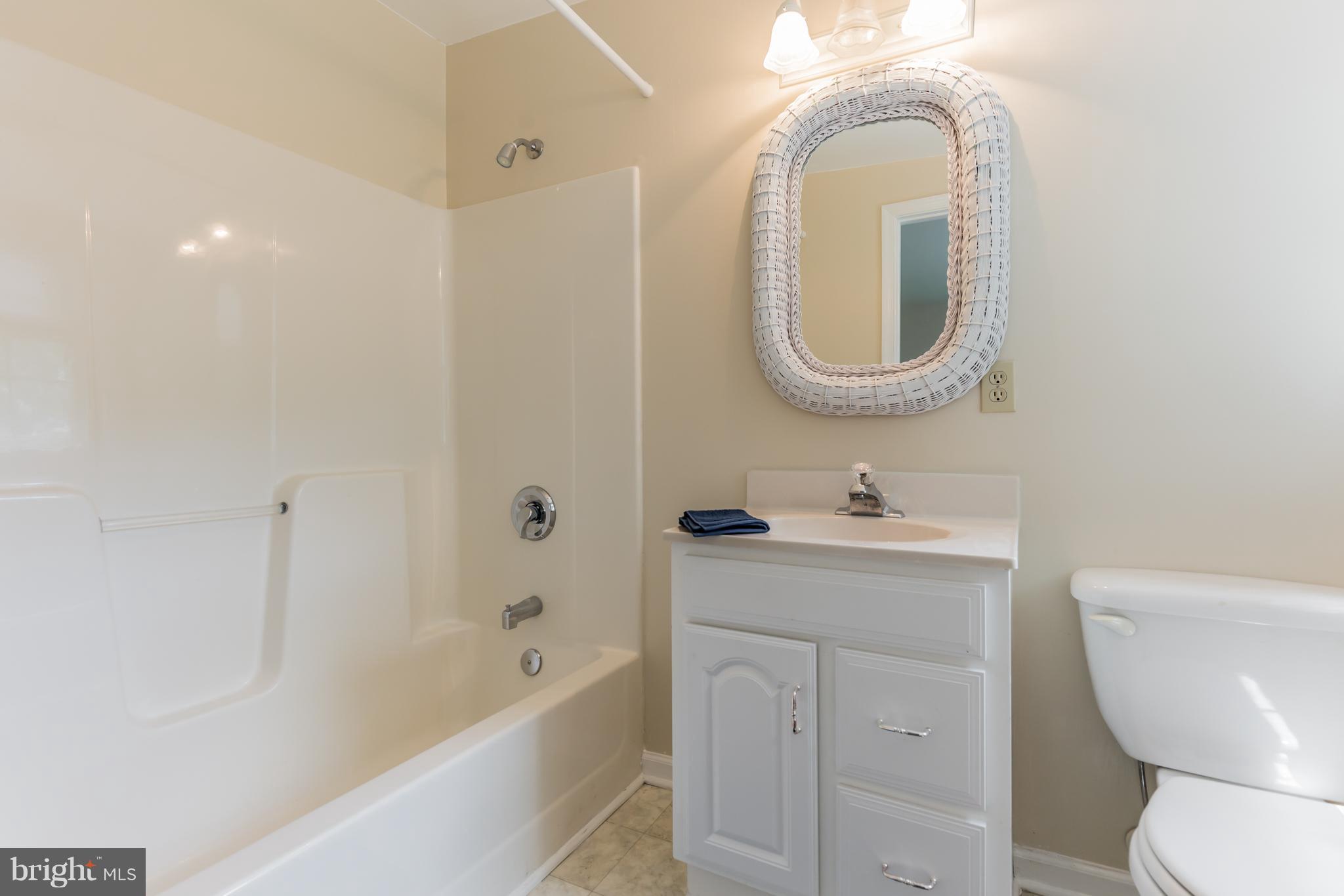 5875 Bayside Road St. Leonard, MD 20685 - Photo 20 of 29 Bath (Master)