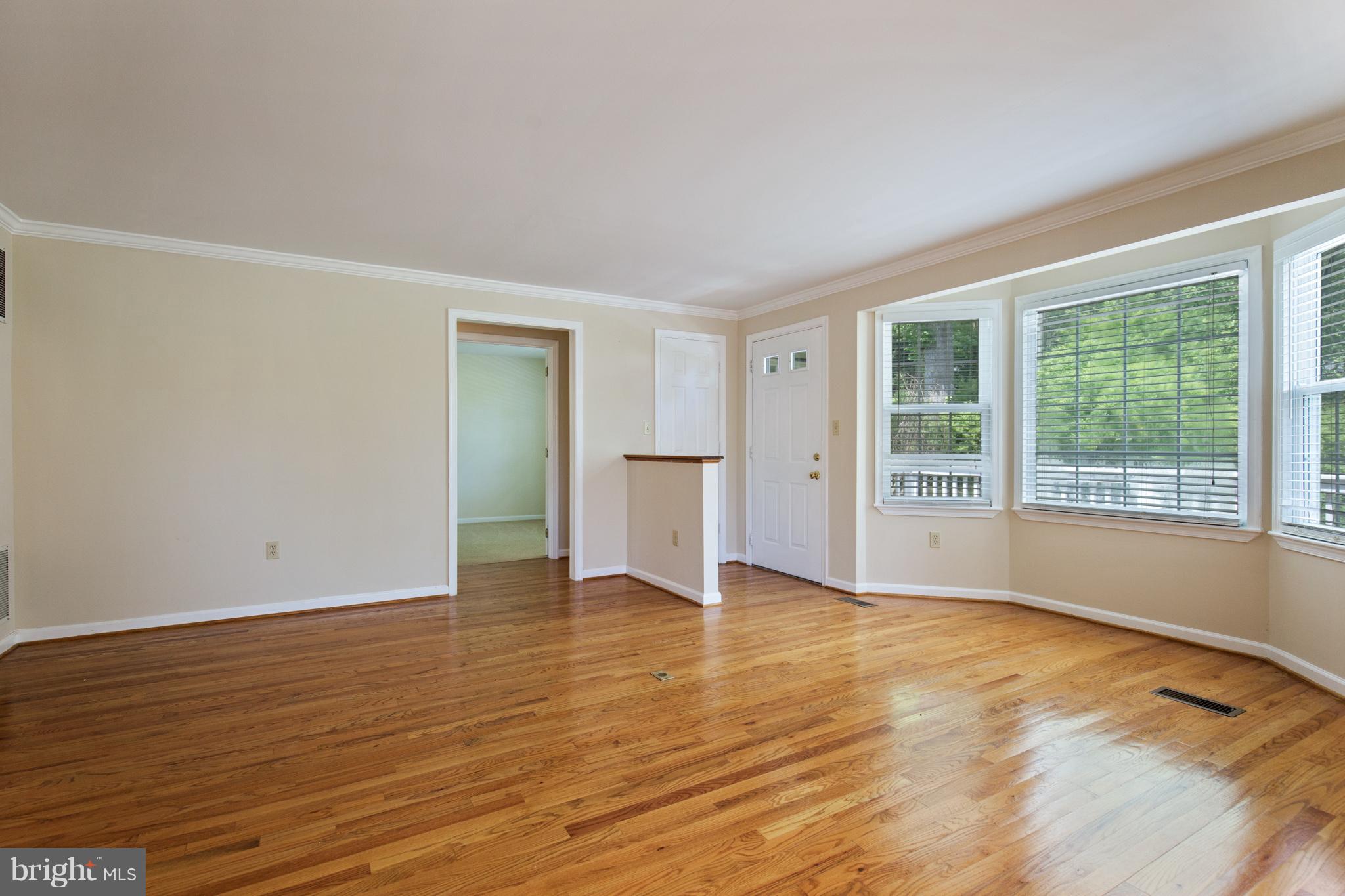 5875 Bayside Road St. Leonard, MD 20685 - Photo 4 of 29 Living Room