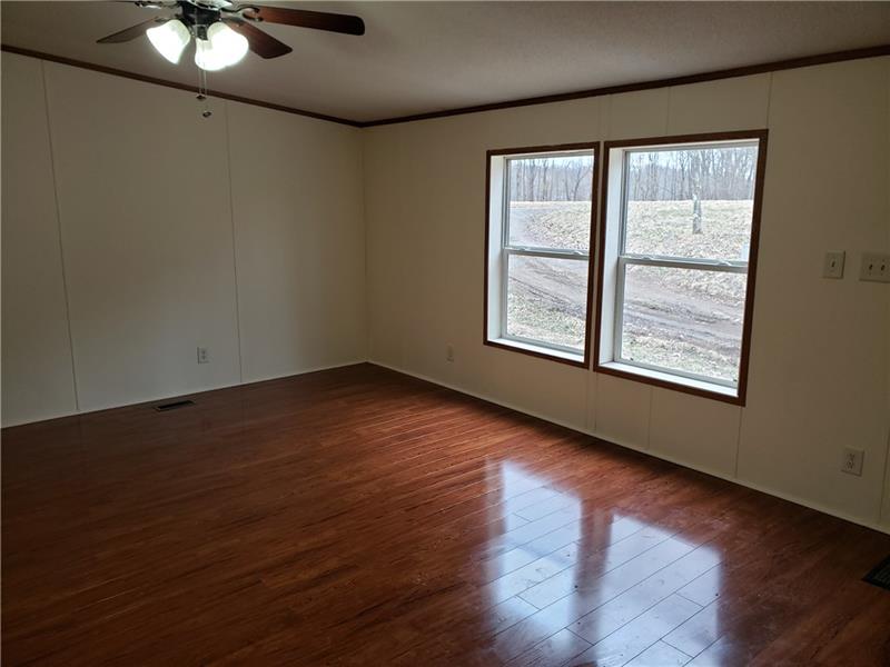 147 Woods Road Parker, PA 16049 - Photo 3 of 20 Gallery Image 3