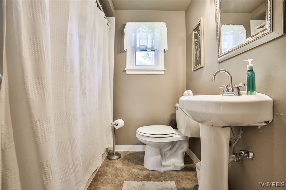 425 Cadman Drive Amherst, NY 14221 - Photo 21 of 33