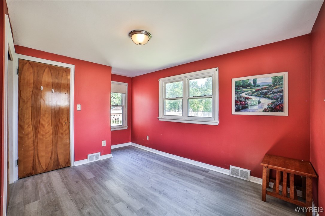 425 Cadman Drive Amherst, NY 14221 - Photo 22 of 33