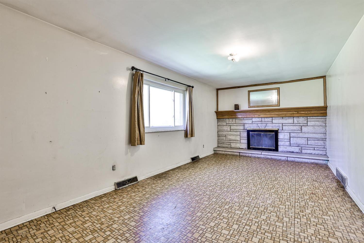 11195 Flora Road Harrison, OH 45030 - Photo 7 of 40 Gallery Image 7
