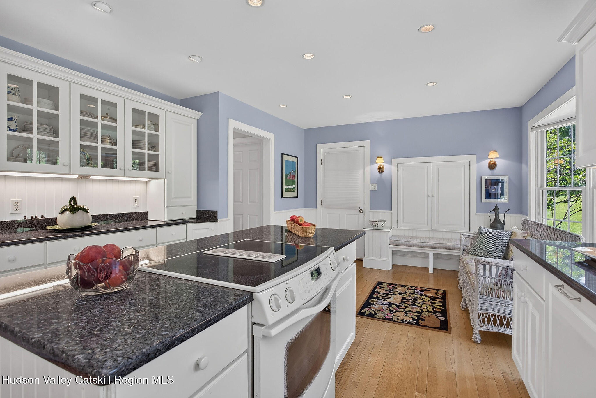 4983 Crow Hill Road Austerlitz, NY 12037 - Photo 19 of 41 0046-kitchen
