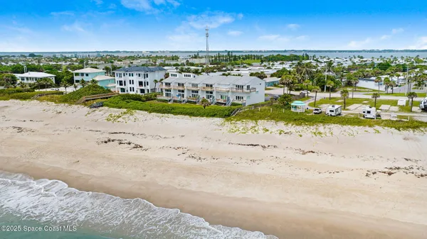 $4,950 | 2711 South Hwy A1A, Melbourne Beach, FL 32951