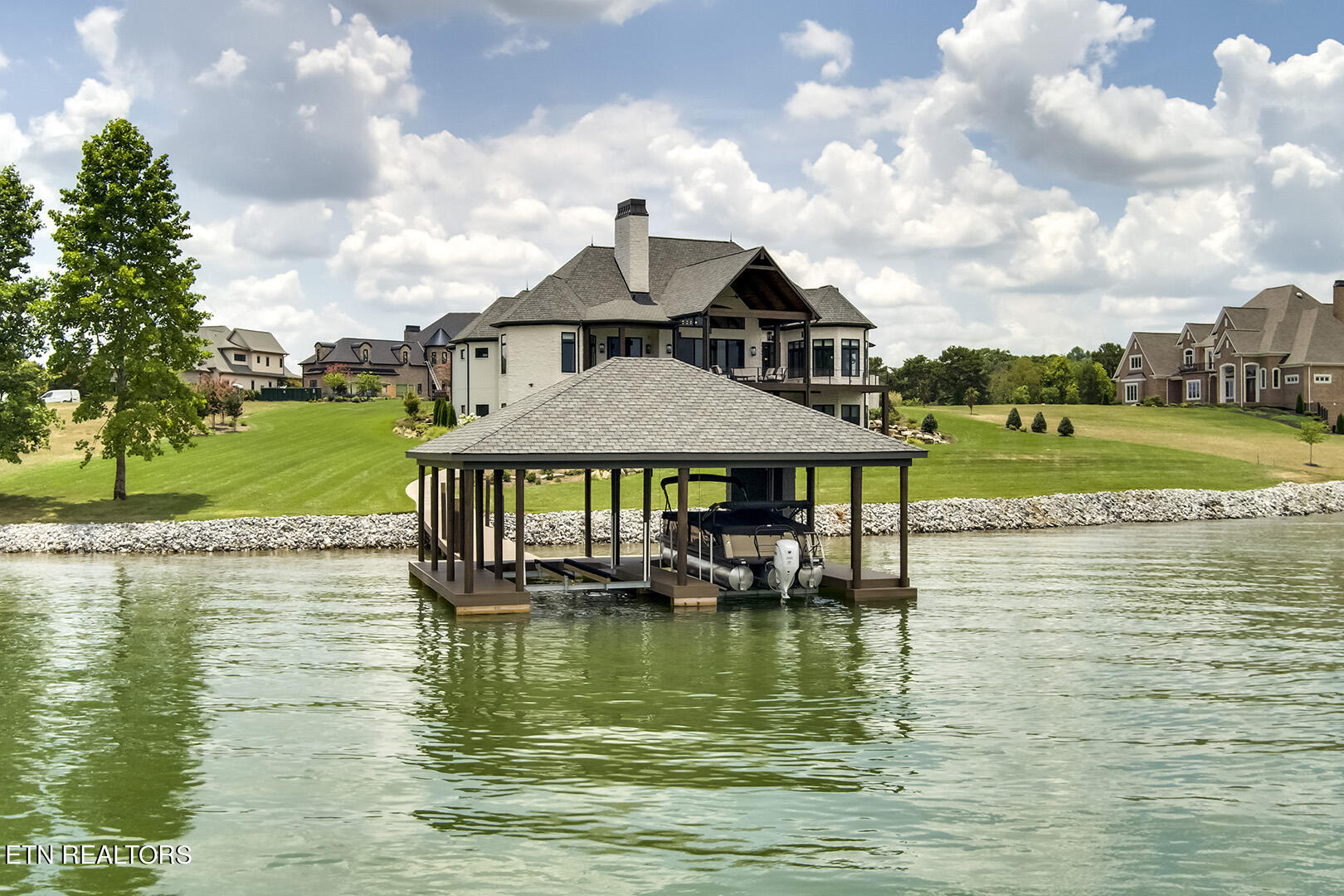 270 Bay Pointe Road Vonore, TN 37885 - Photo 56 of 60 57_BayPointeRoad_270_Dock02